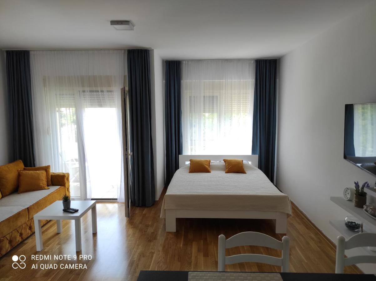 Comfort Studio With Sea View And Swimming Pool Bečići Exterior foto